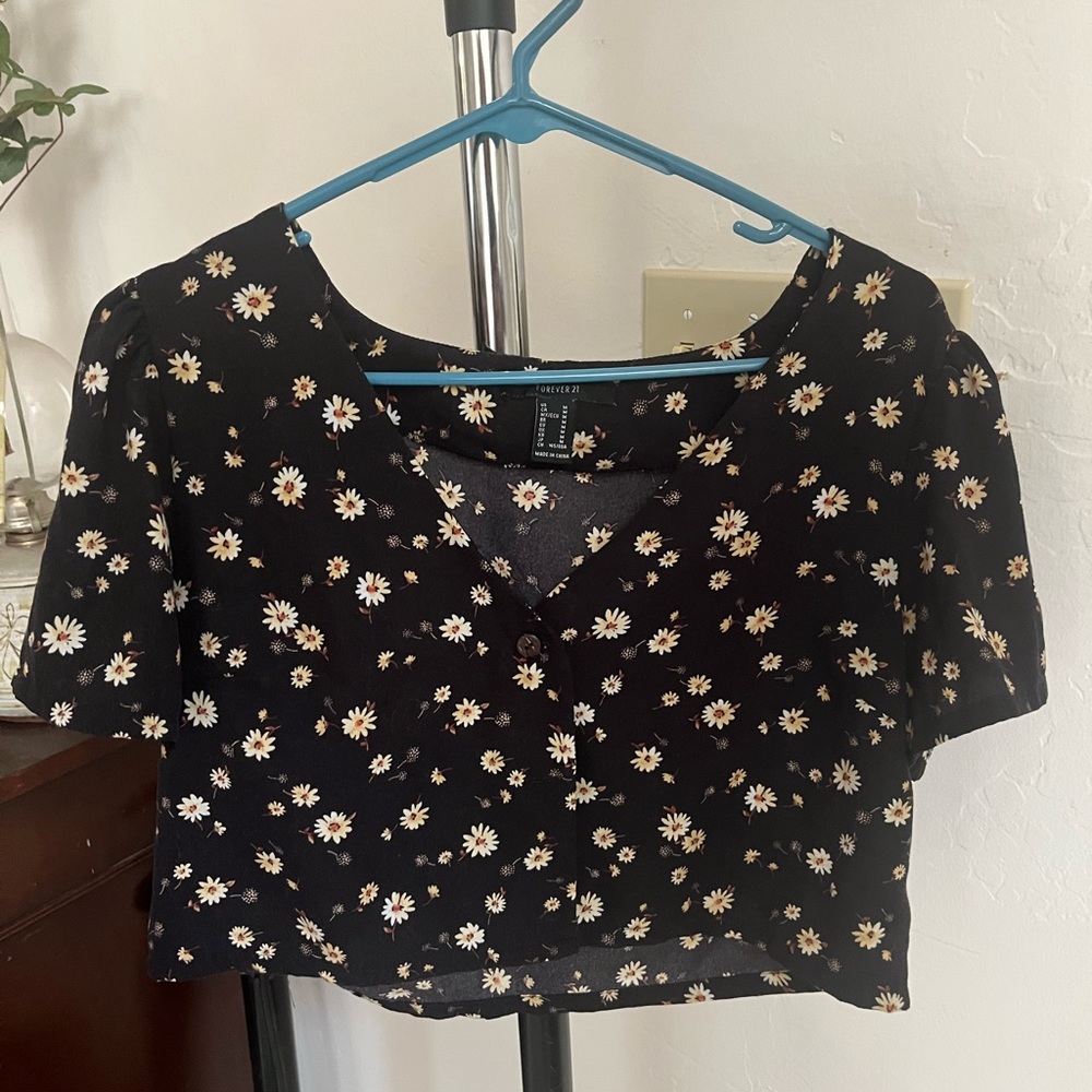 Floral button down crop top